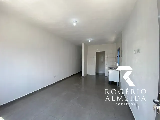 Casa 2 quartos e 1 banheiro, para alugar, no bairro Jardim Odorico em Mairiporã