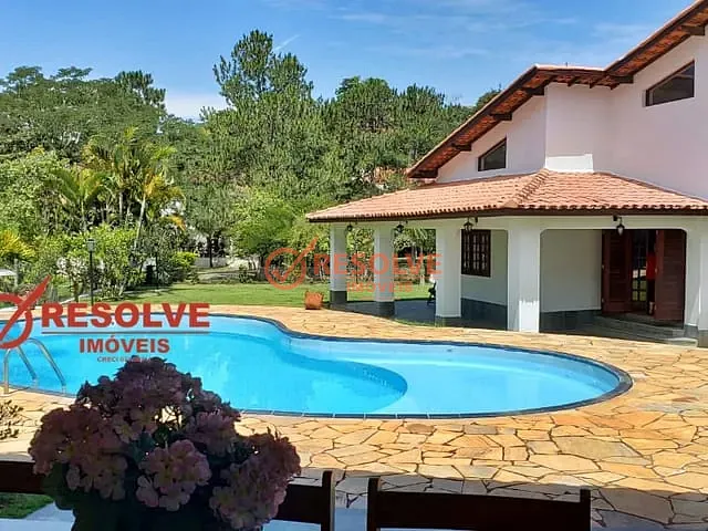 Casa com 1240m² 4 quartos e 4 banheiros, à venda, no bairro Paião em Guararema