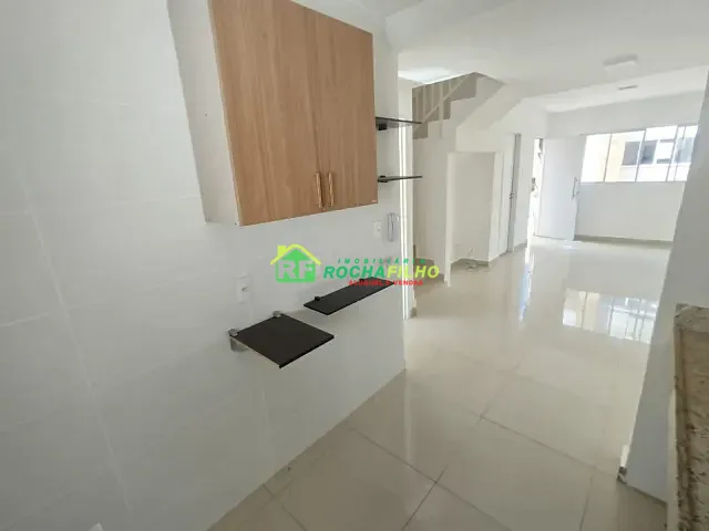 Casa com 158m² 3 quartos e 2 banheiros, para alugar, no bairro Morros em Teresina
