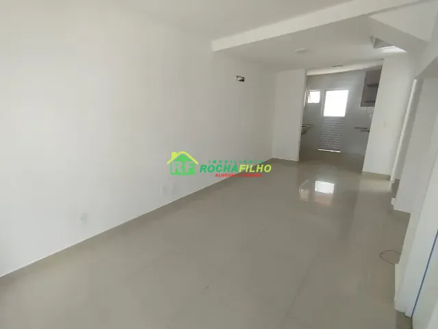 Casa com 158m² 3 quartos e 2 banheiros, para alugar, no bairro Morros em Teresina