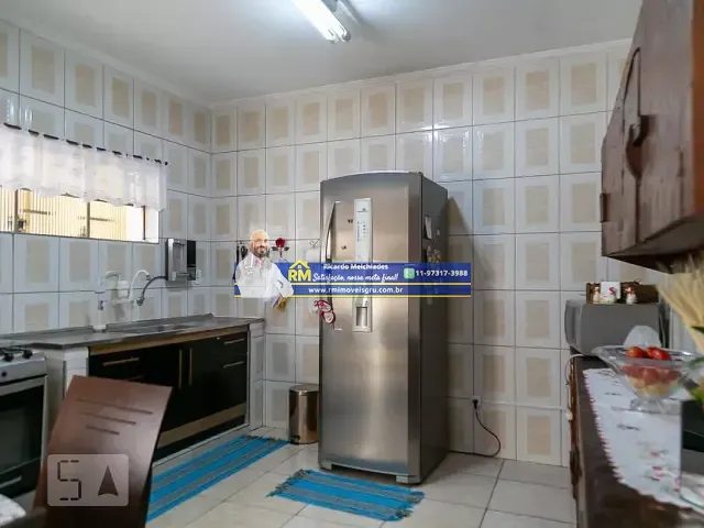 Casa 2 quartos e 2 banheiros, à venda, no bairro Jardim Vila Galvão em Guarulhos