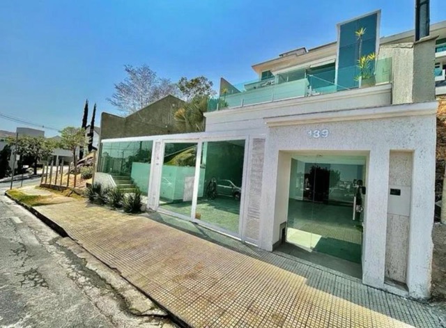 Casa 3 quartos e 3 banheiros, à venda, no bairro Paquetá  em Belo Horizonte 