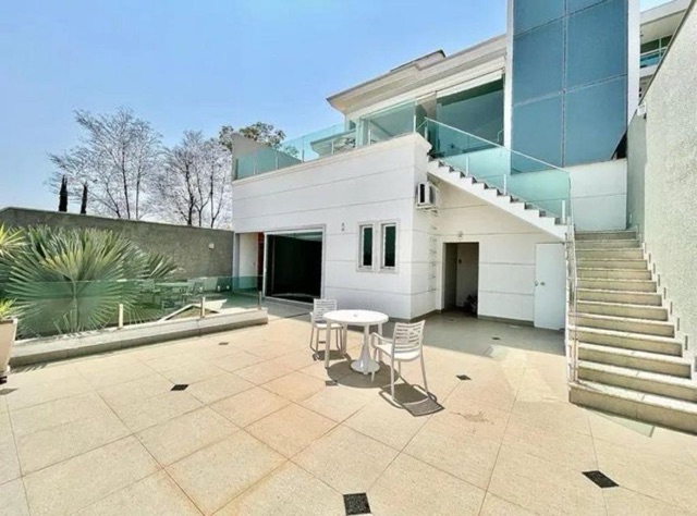 Casa 3 quartos e 3 banheiros, à venda, no bairro Paquetá  em Belo Horizonte 