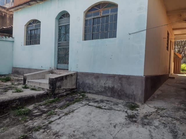 Casa 1 quarto e 1 banheiro, para alugar, no bairro Jardim das Alterosas 1ª Seção em Betim
