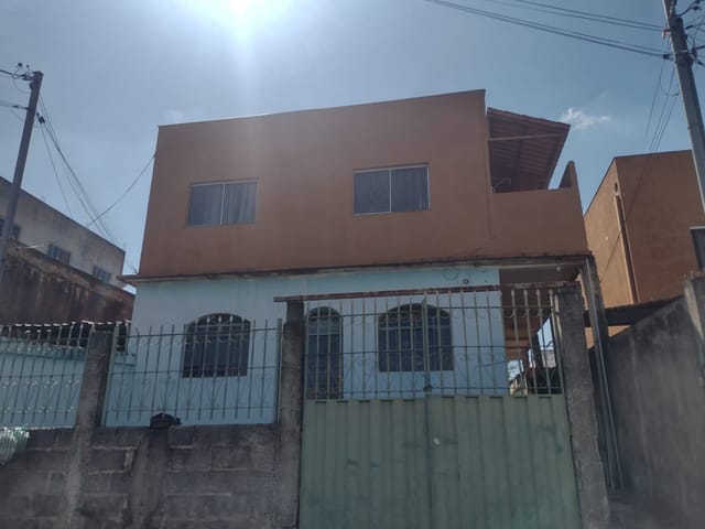 Casa 1 quarto e 1 banheiro, para alugar, no bairro Jardim das Alterosas 1ª Seção em Betim