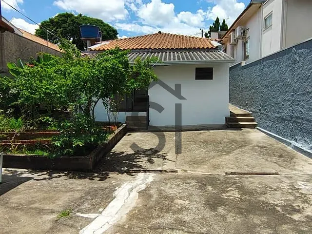 Casa com 300m² 2 quartos e 3 banheiros, à venda, no bairro Vila Pavan em Americana