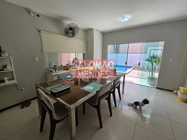 Casa com 300m² 4 quartos e 5 banheiros, à venda, no bairro Quarenta Horas (Coqueiro) em Ananindeua