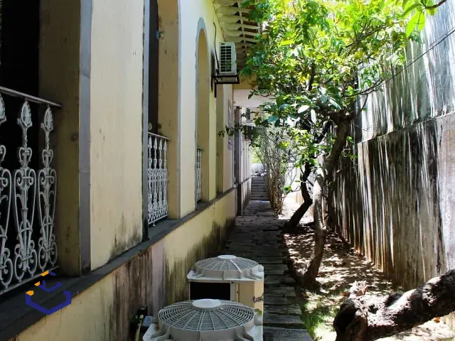 Casa com 2251m², para alugar, no bairro Aldeota em Fortaleza
