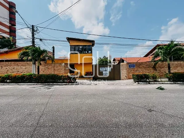 Casa com 500m² 3 quartos e 5 banheiros, à venda, no bairro Capim Macio em Natal