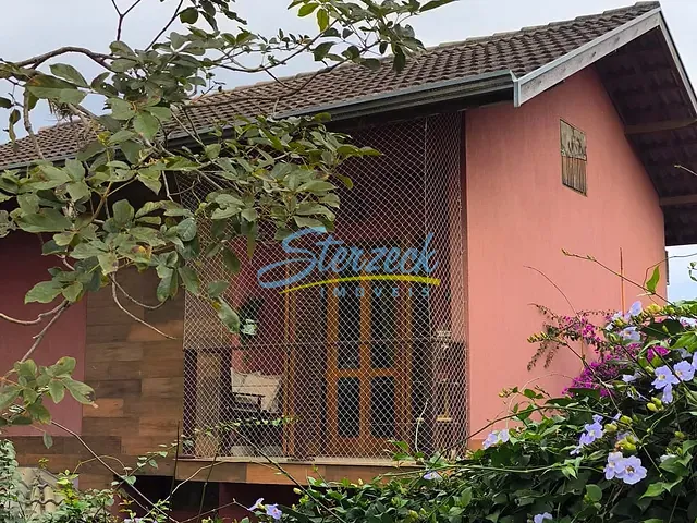 Casa com 810m² 3 quartos e 3 banheiros, à venda, no bairro Marambaia em Vinhedo
