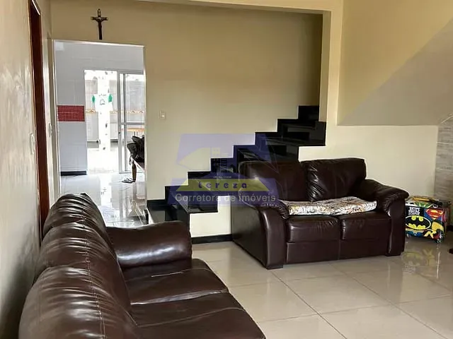 Casa 5 quartos e 2 banheiros, à venda, no bairro Jardim dos Ipes em Itabira