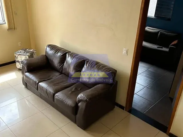 Casa 5 quartos e 2 banheiros, à venda, no bairro Jardim dos Ipes em Itabira