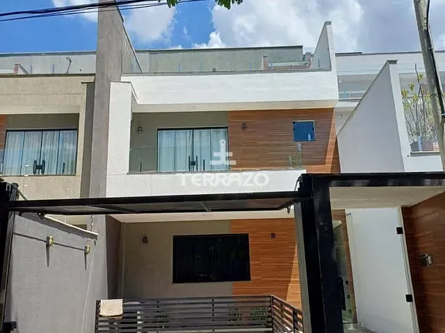 Casa 3 quartos e 3 banheiros, à venda, no bairro Sam Remo em Volta Redonda