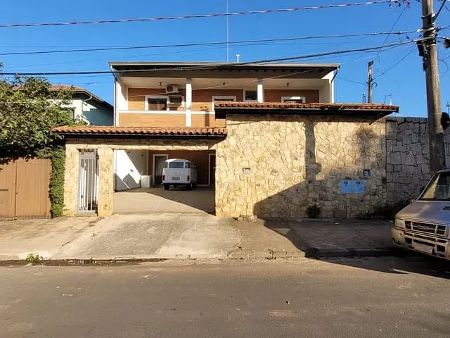 Casa com 384m² 4 quartos e 5 banheiros, à venda, no bairro Novo Taquaral em Campinas