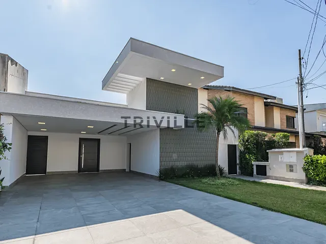 Casa 3 quartos e 5 banheiros, à venda, no bairro Alphaville em Santana de Parnaíba