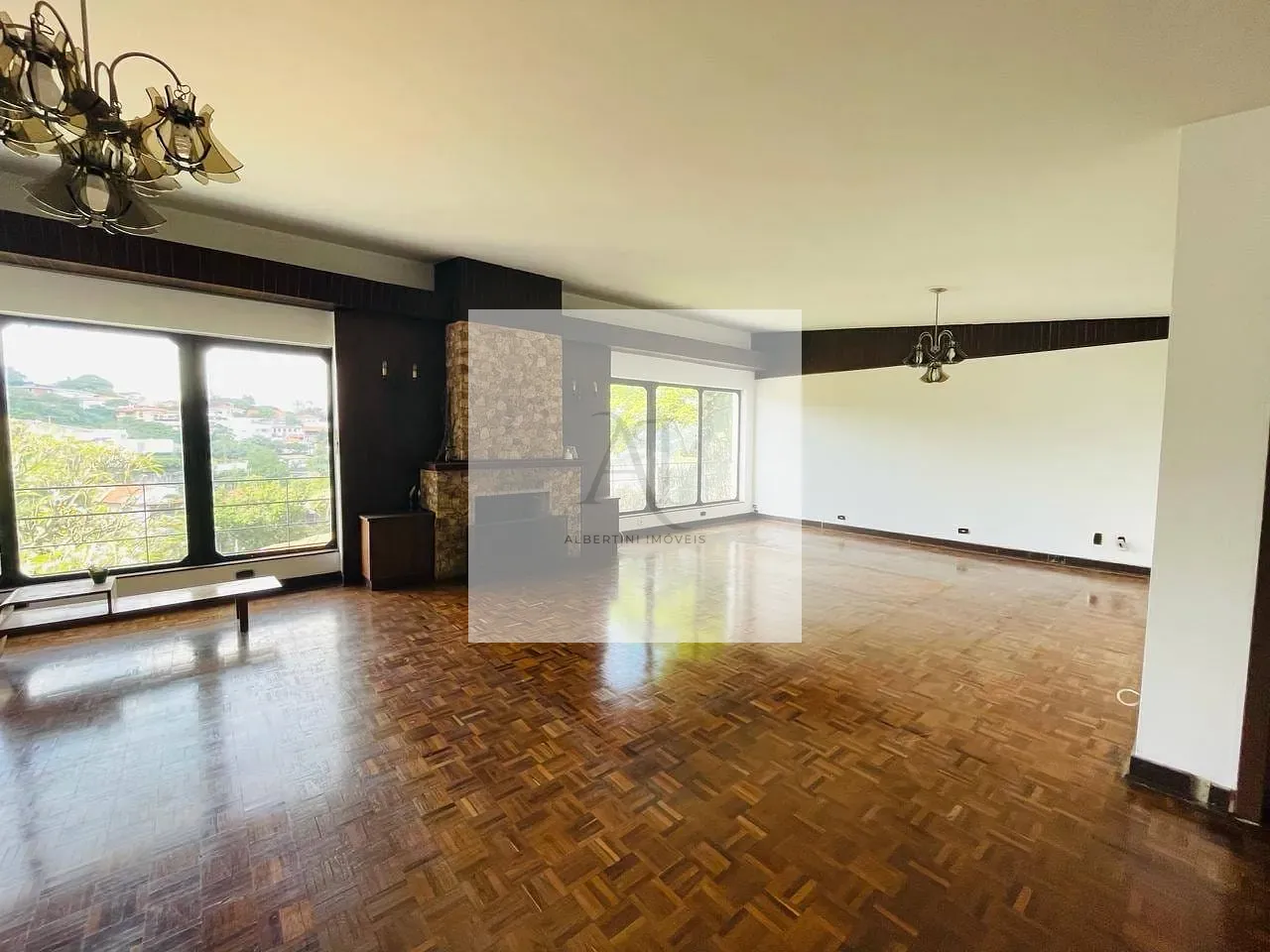 Casa, 7 quartos, 430 m² - Foto 1
