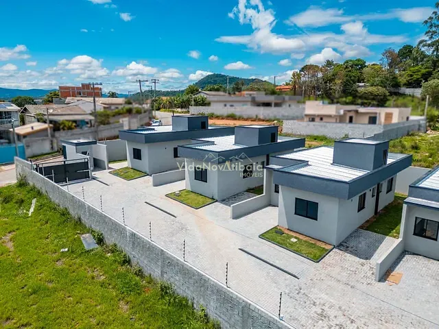 Casa com 162m² 3 quartos e 2 banheiros, à venda, no bairro Usina em Atibaia