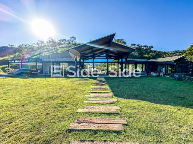 Casa com 10000m² 5 quartos e 7 banheiros, à venda, no bairro Werneck em Paraíba do Sul
