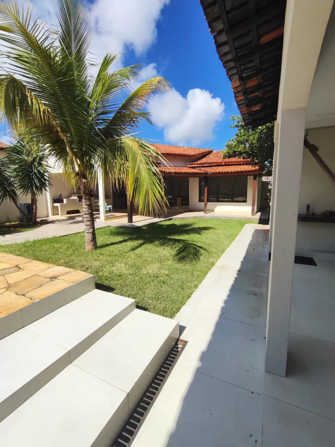 Casa para locação com 290m2