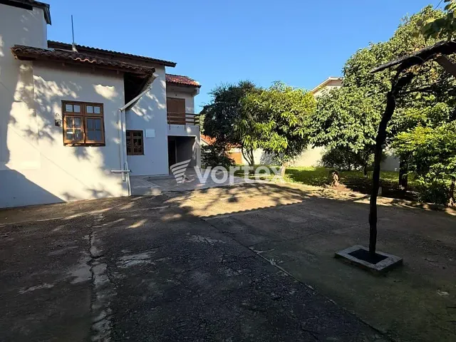 Casa 3 quartos e 3 banheiros, à venda ou para alugar, no bairro Ipiranga em Uruguaiana