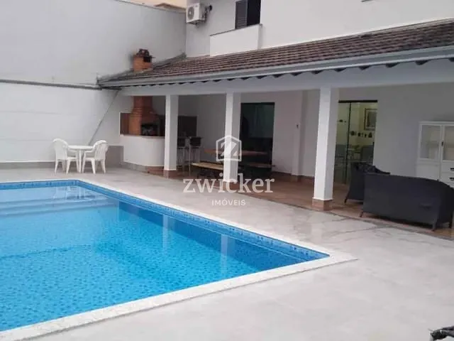 Casa com 363m² 3 quartos e 5 banheiros, à venda, no bairro Jardim Estoril III em Bauru