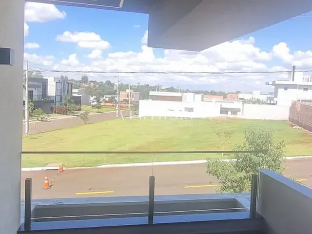 Casa 3 quartos e 3 banheiros, à venda ou para alugar, no bairro Residencial Bellevie em Cambé