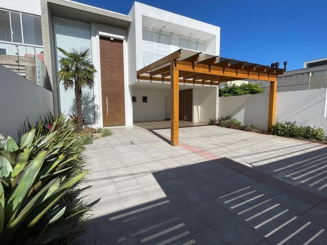 Excelente casa e ótimo custo benefício