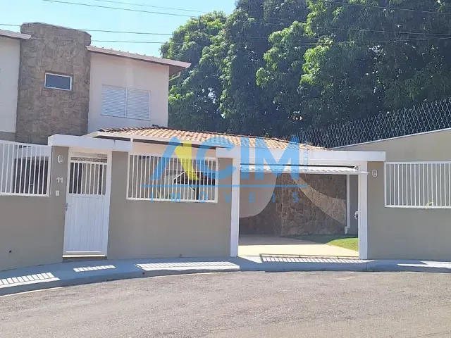 Casa 4 quartos e 4 banheiros, à venda, no bairro Jardim Bela Vista em Jaguariúna