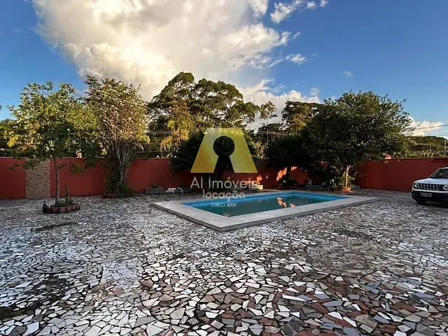Casa 5 quartos e 4 banheiros, para alugar, no bairro Conjunto Universitário em Rio Branco
