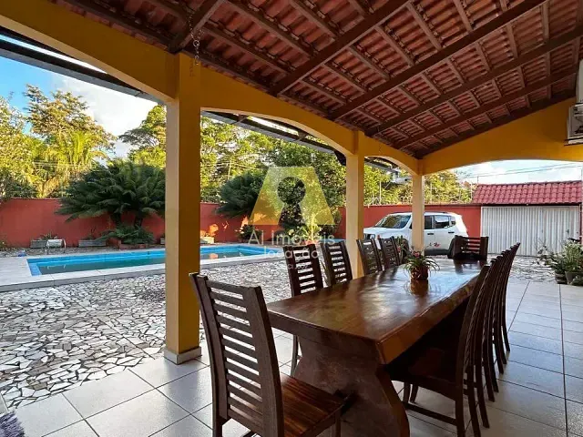 Casa 5 quartos e 4 banheiros, para alugar, no bairro Conjunto Universitário em Rio Branco