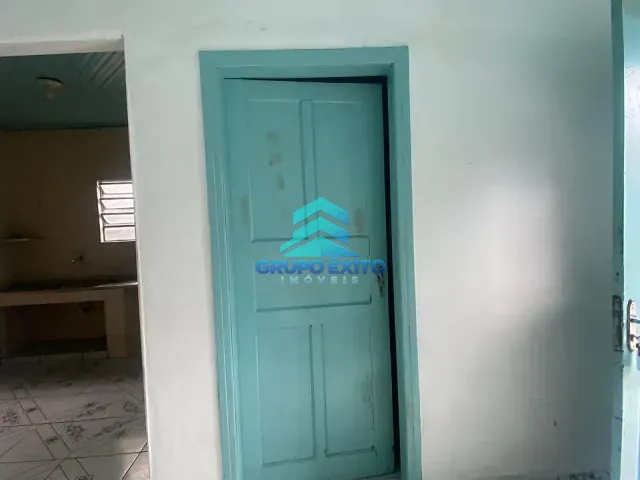Casa 2 quartos e 1 banheiro, à venda, no bairro Jardim Helena em São Paulo