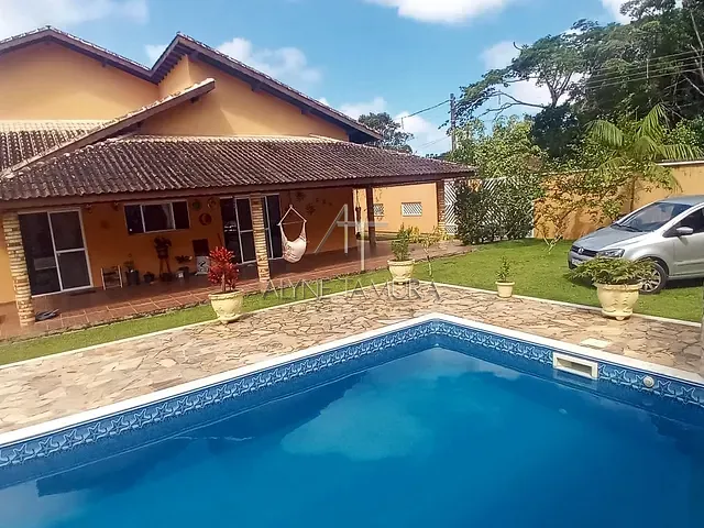 Casa com 720m² 5 quartos e 5 banheiros, à venda, no bairro Jardim São  Luis em Peruíbe