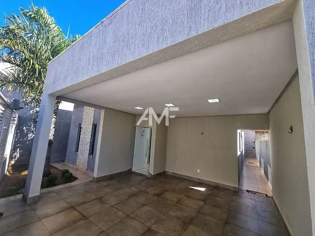 Casa com 200m² 4 quartos e 2 banheiros, à venda, no bairro Setor Habitacional Vicente Pires - Trecho 3 em Brasília