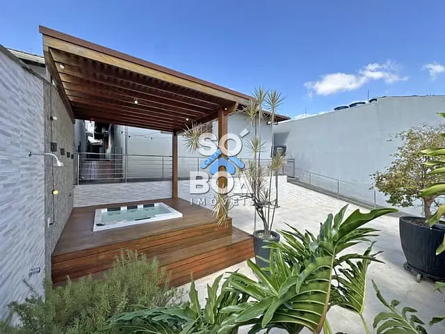 Casa 5 quartos e 6 banheiros, à venda, no bairro Caiçaras em Belo Horizonte