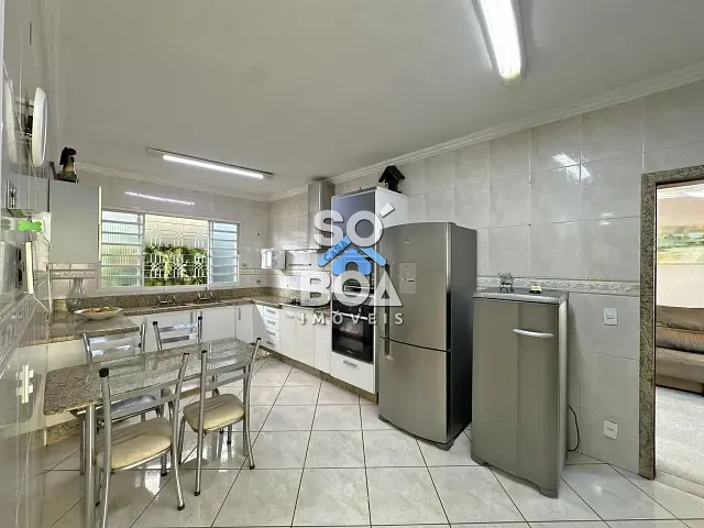 Casa 5 quartos e 6 banheiros, à venda, no bairro Caiçaras em Belo Horizonte