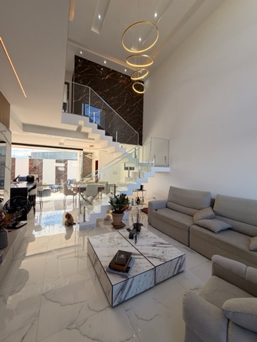 Casa com 200m² 3 quartos e 3 banheiros, à venda, no bairro Cidade Jardim em Campos dos Goytacazes