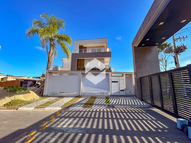 Casa com 180m² 4 quartos e 5 banheiros, à venda, no bairro Vargem Pequena em Rio de Janeiro
