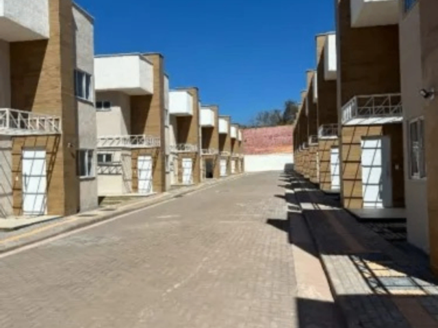 Casa com 156m² 3 quartos e 3 banheiros, à venda, no bairro Morros em Teresina