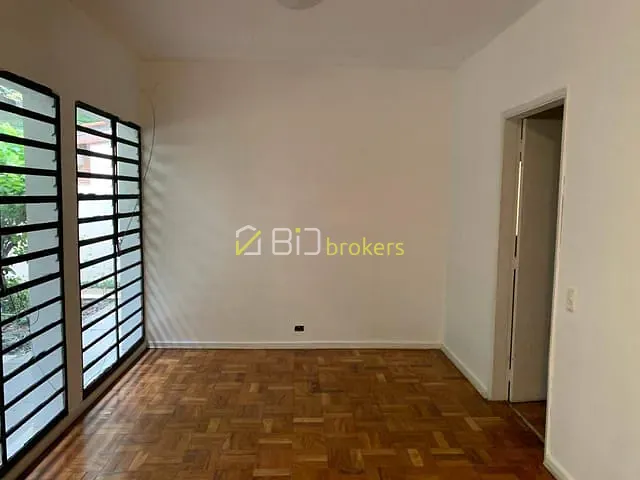 Casa com 130m² 3 quartos e 3 banheiros, à venda, no bairro Parque Continental em São Paulo