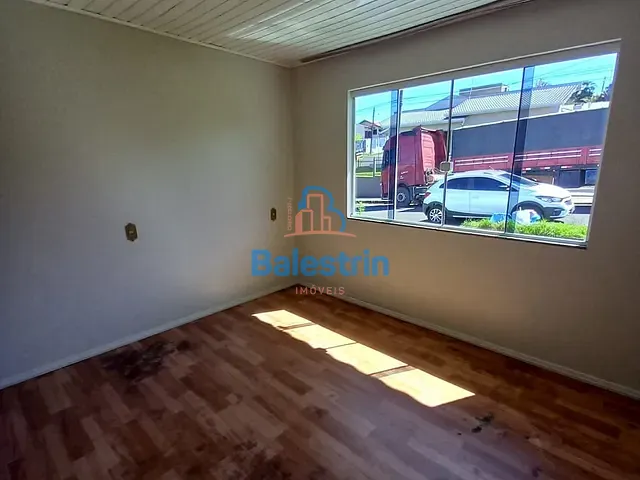 Casa 2 quartos e 2 banheiros, à venda, no bairro Das Nações em Fraiburgo
