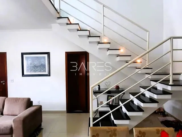Casa com 250m² 3 quartos e 1 banheiro, à venda, no bairro Residencial dos Lagos em Bragança Paulista