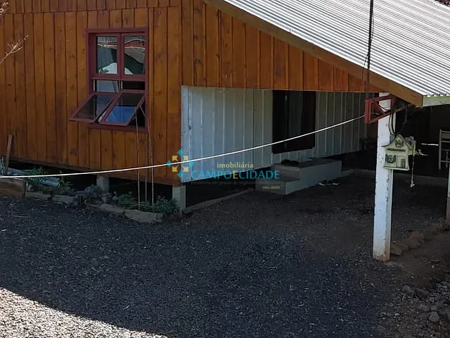 Casa com 1366m² 2 quartos e 2 banheiros, à venda, no bairro ZONA RURAL em Chopinzinho