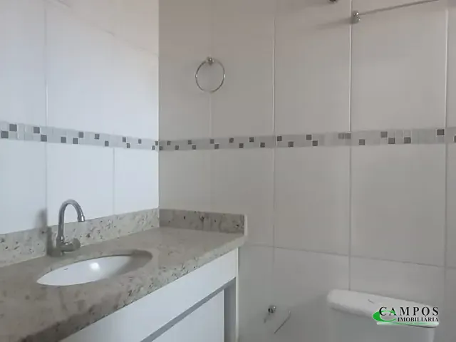Casa 2 quartos e 2 banheiros, à venda, no bairro Parque das Mangueiras em Três Lagoas