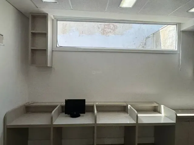 Casa com 660m², à venda ou para alugar, no bairro Parque Residencial Eloy Chaves em Jundiaí