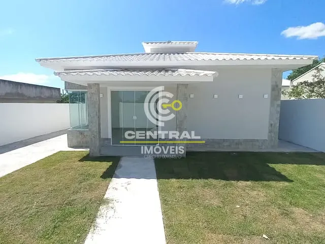 Casa com 250m² 3 quartos e 2 banheiros, à venda, no bairro Caluge em Itaboraí