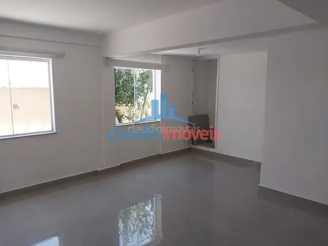 Casa 3 quartos e 4 banheiros, à venda, no bairro Jardim Suíça em Volta Redonda