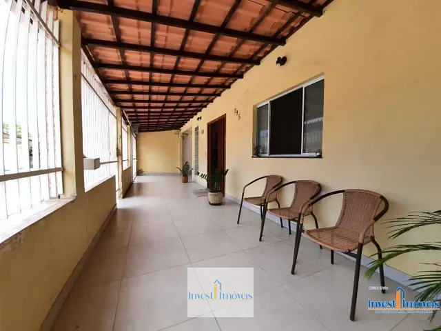 Casa com 300m² 4 quartos e 3 banheiros, à venda, no bairro Jardim Camburi em Vitória