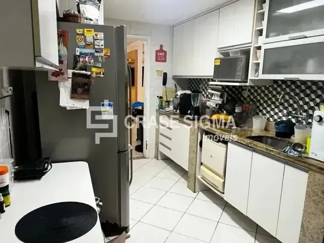 Casa 5 quartos e 7 banheiros, à venda, no bairro Grajaú em Rio de Janeiro