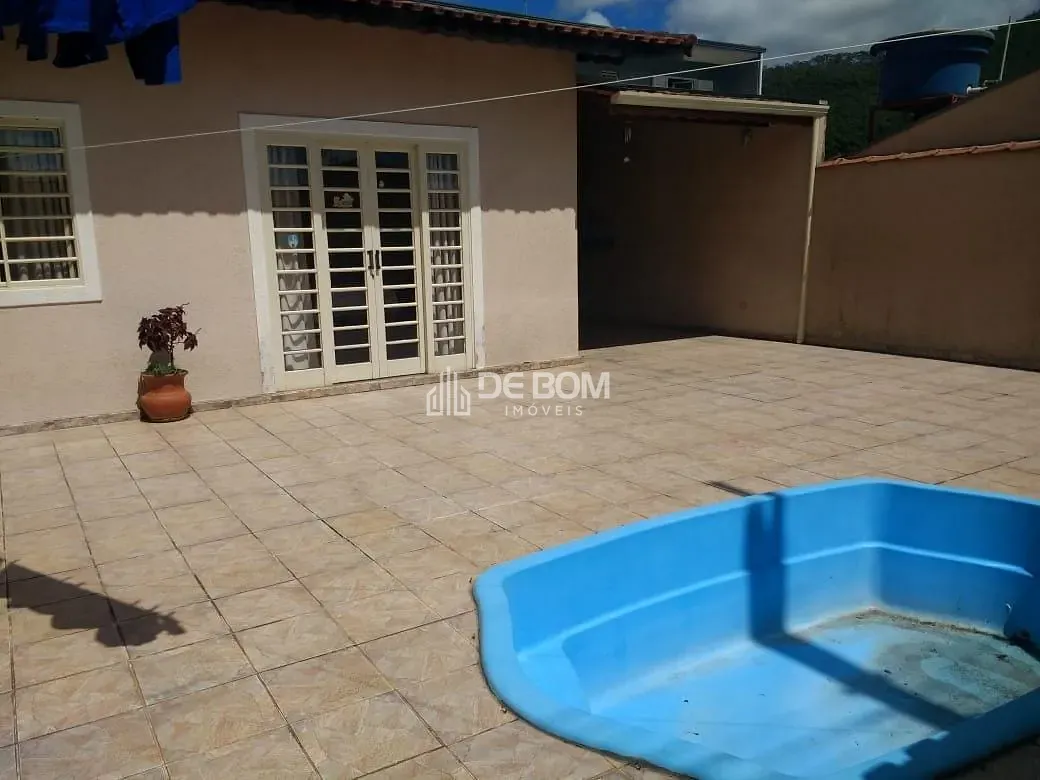 Casa, 3 quartos, 200 m² - Foto 2
