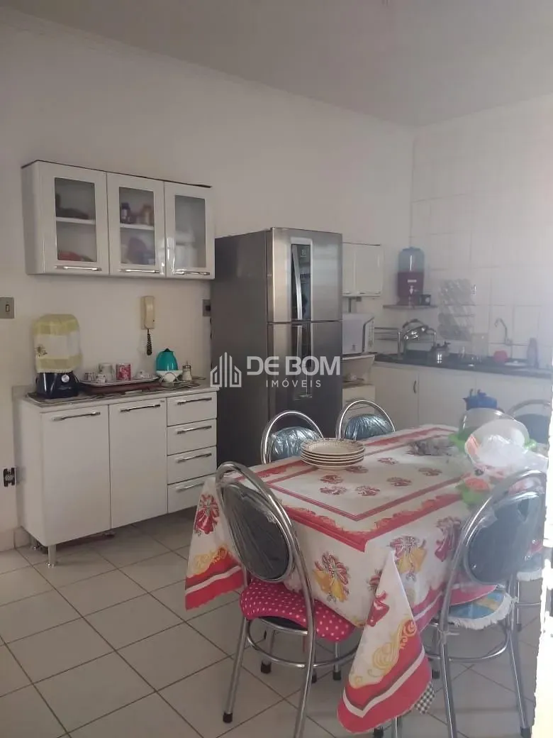 Casa, 3 quartos, 200 m² - Foto 4